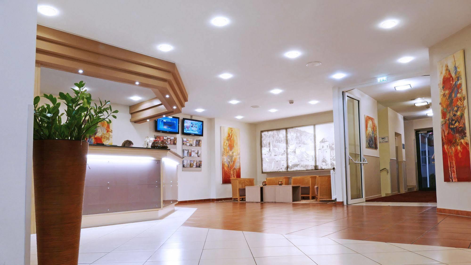 Central Hotel Loewen Feldkirch Dış mekan fotoğraf