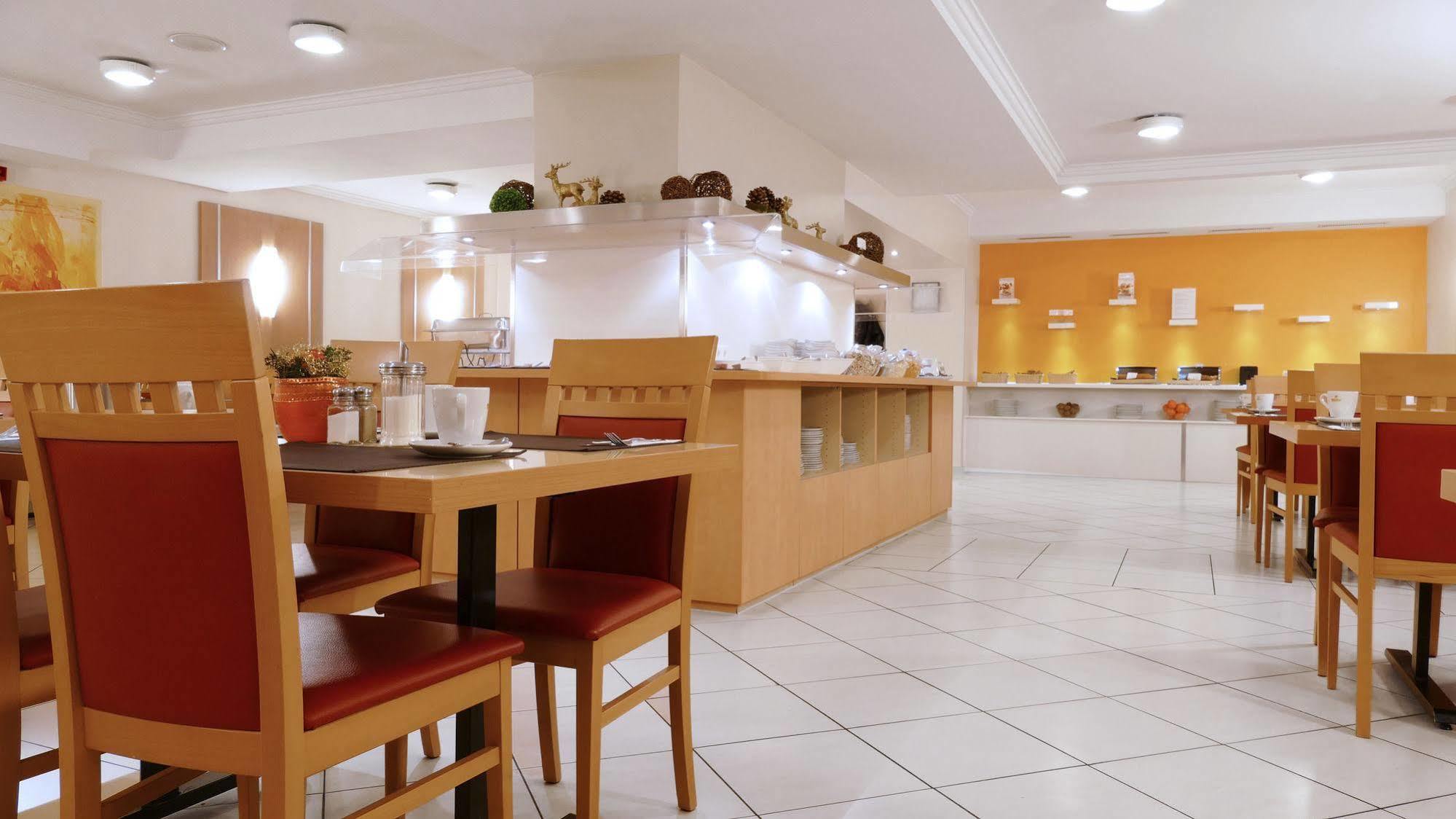 Central Hotel Loewen Feldkirch Dış mekan fotoğraf