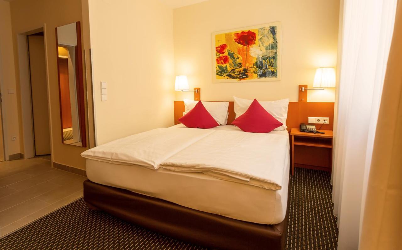 Central Hotel Loewen Feldkirch Dış mekan fotoğraf