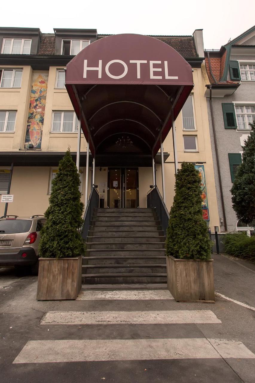 Central Hotel Loewen Feldkirch Dış mekan fotoğraf